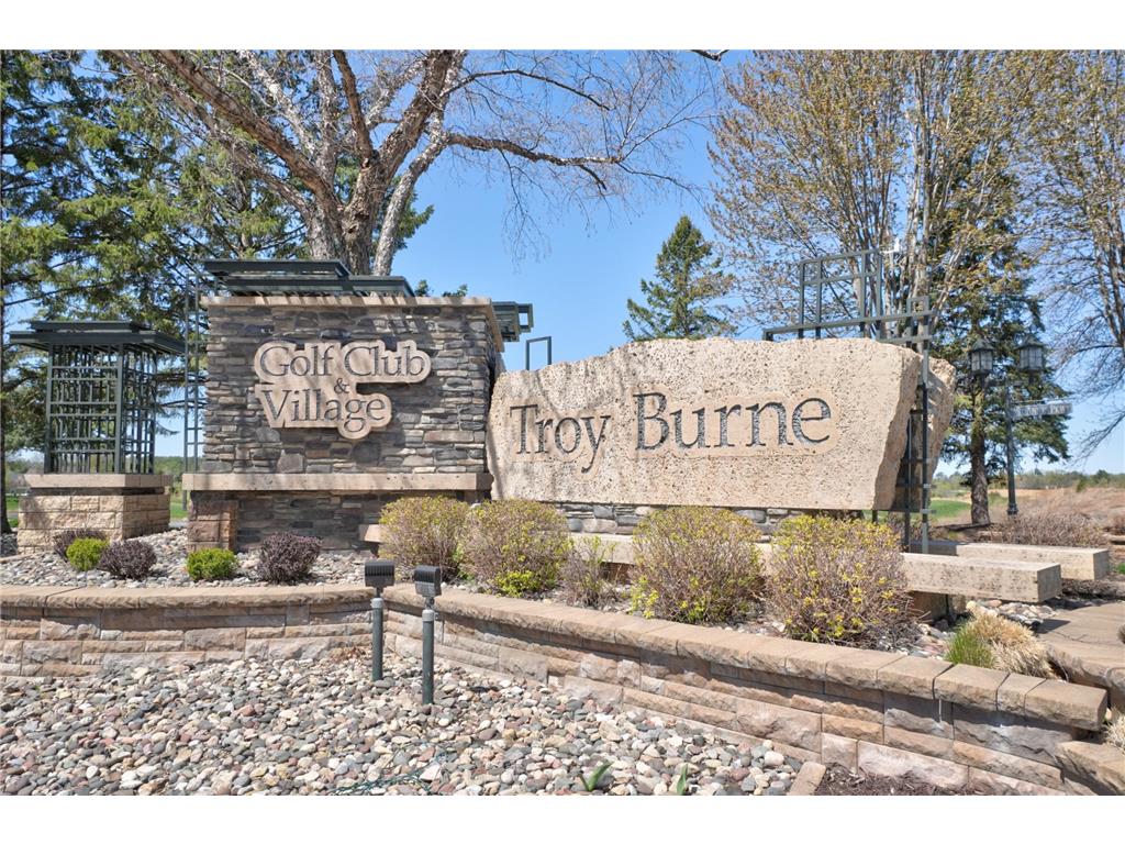 327 Lindsay Road Hudson WI 54016 7051790 image2