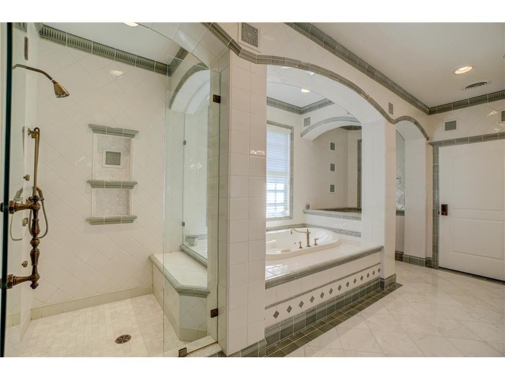 327 Lindsay Road Hudson WI 54016 7051790 image20