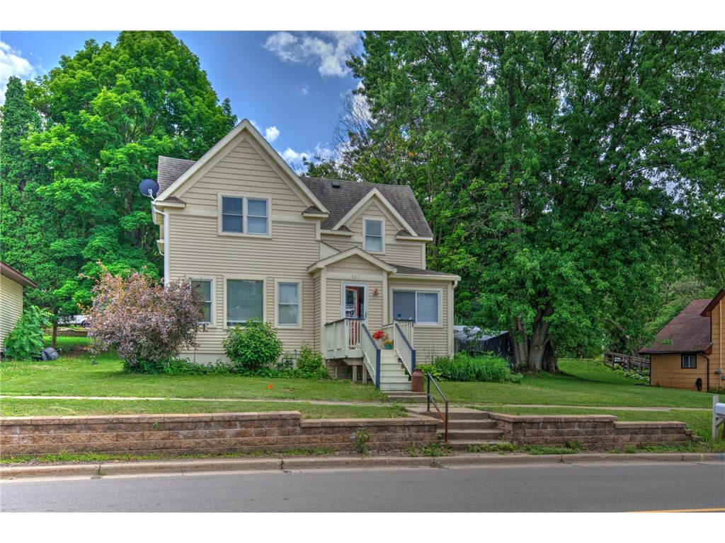 327 Maple Street, Glenwood City, WI, 54013 MLS 6398347 Edina Realty