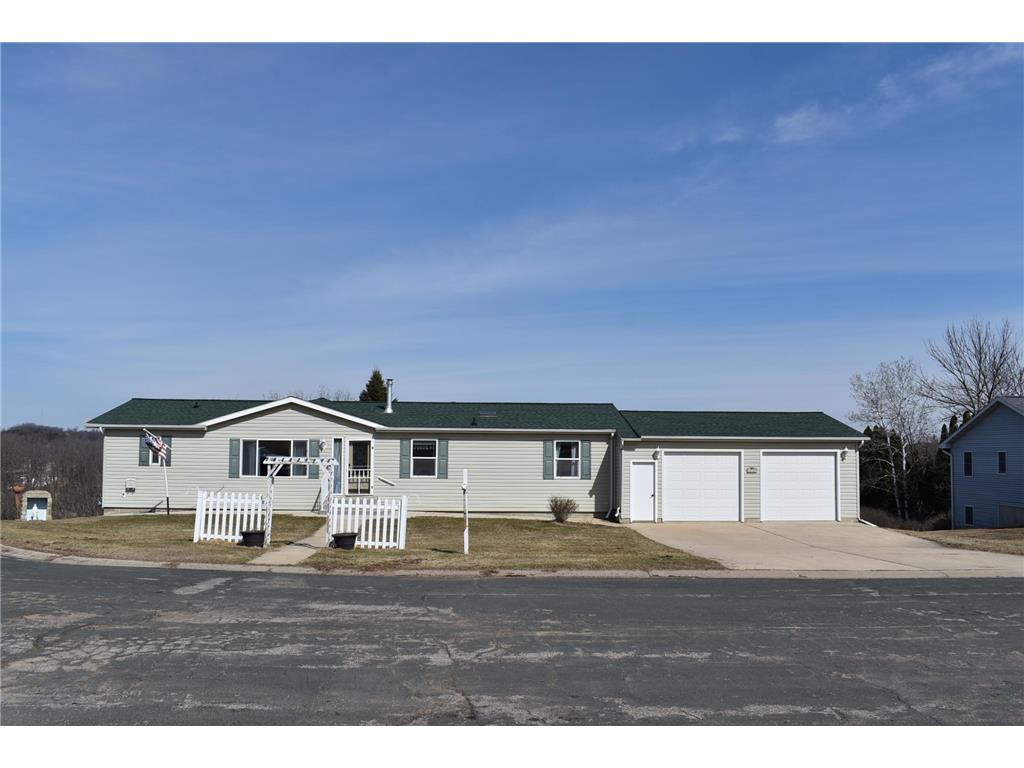 327 Parkside Drive SE, Preston, MN, 55965 MLS 6325145 Edina Realty