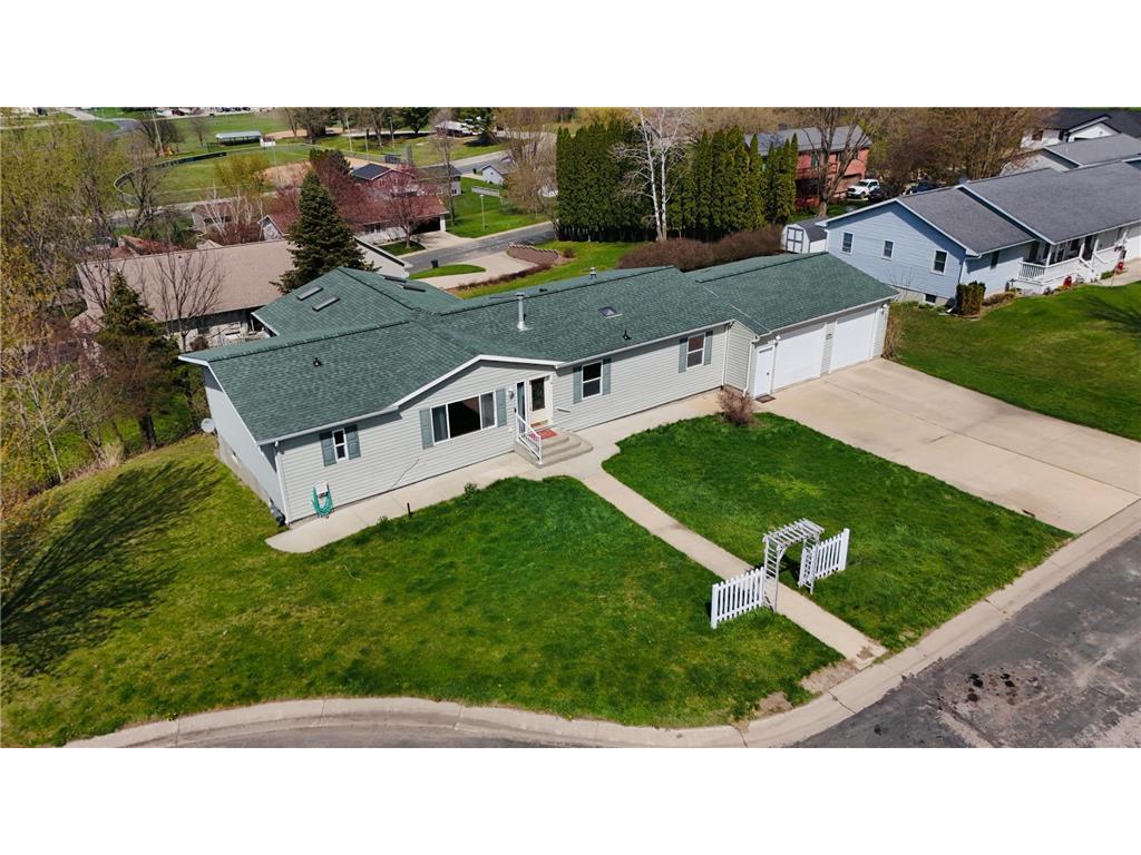 327 Parkside Drive SE Preston MN 55965 7008962 image1