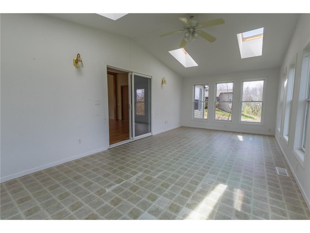 327 Parkside Drive SE Preston MN 55965 7008962 image10
