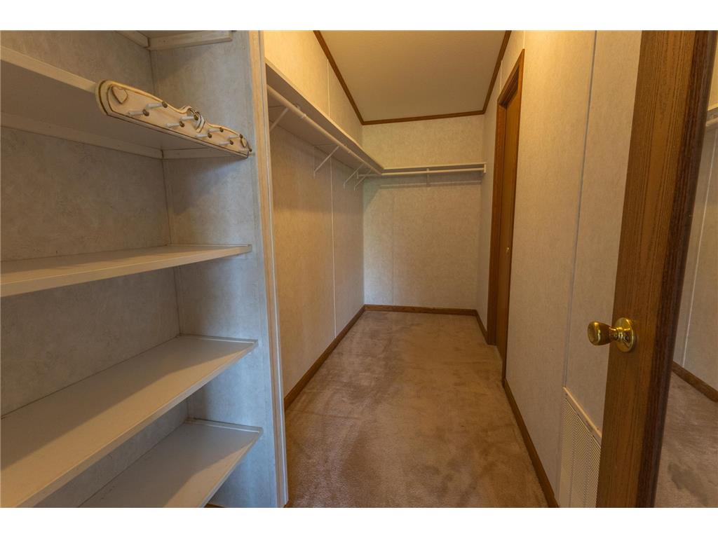 327 Parkside Drive SE Preston MN 55965 7008962 image24