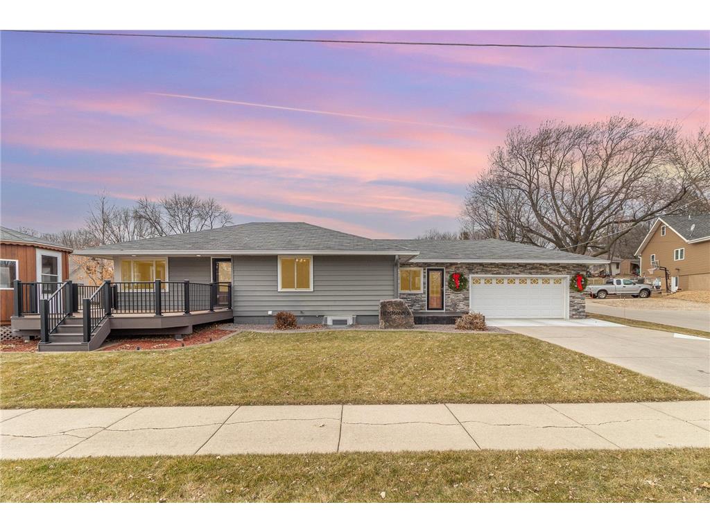 327 S Oak Street, Norwood Young America, MN, 55368 MLS 6466835