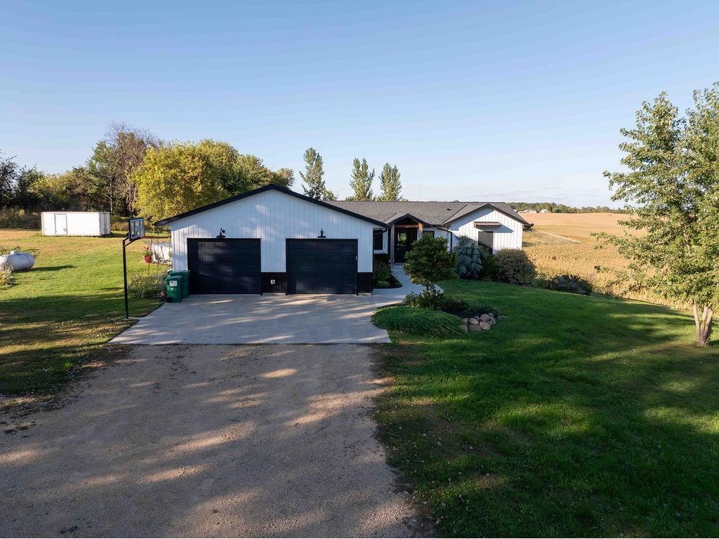 3271 425th Avenue Janesville Twp MN 56048 7027437 image99