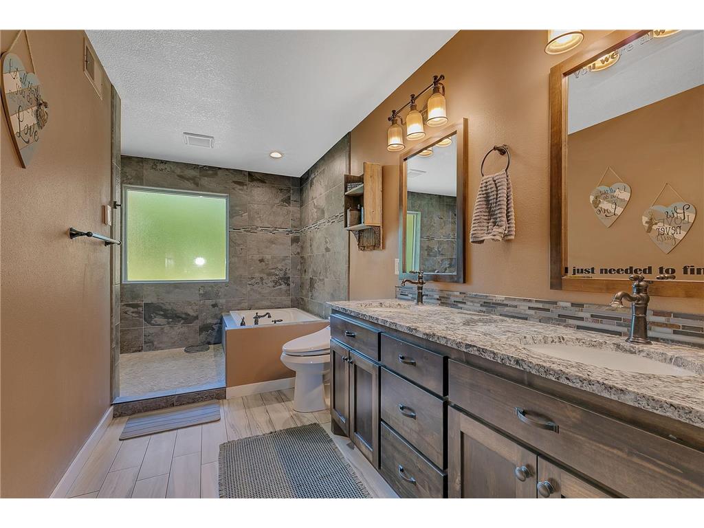32712 182nd Avenue Avon Twp MN 56310 - Big Spunk 7093700 image20