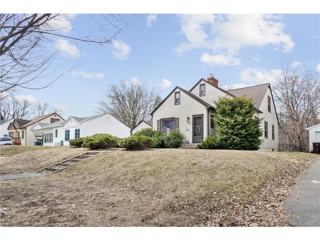 3273 Drew Avenue N Robbinsdale MN 55422 7046118 image1