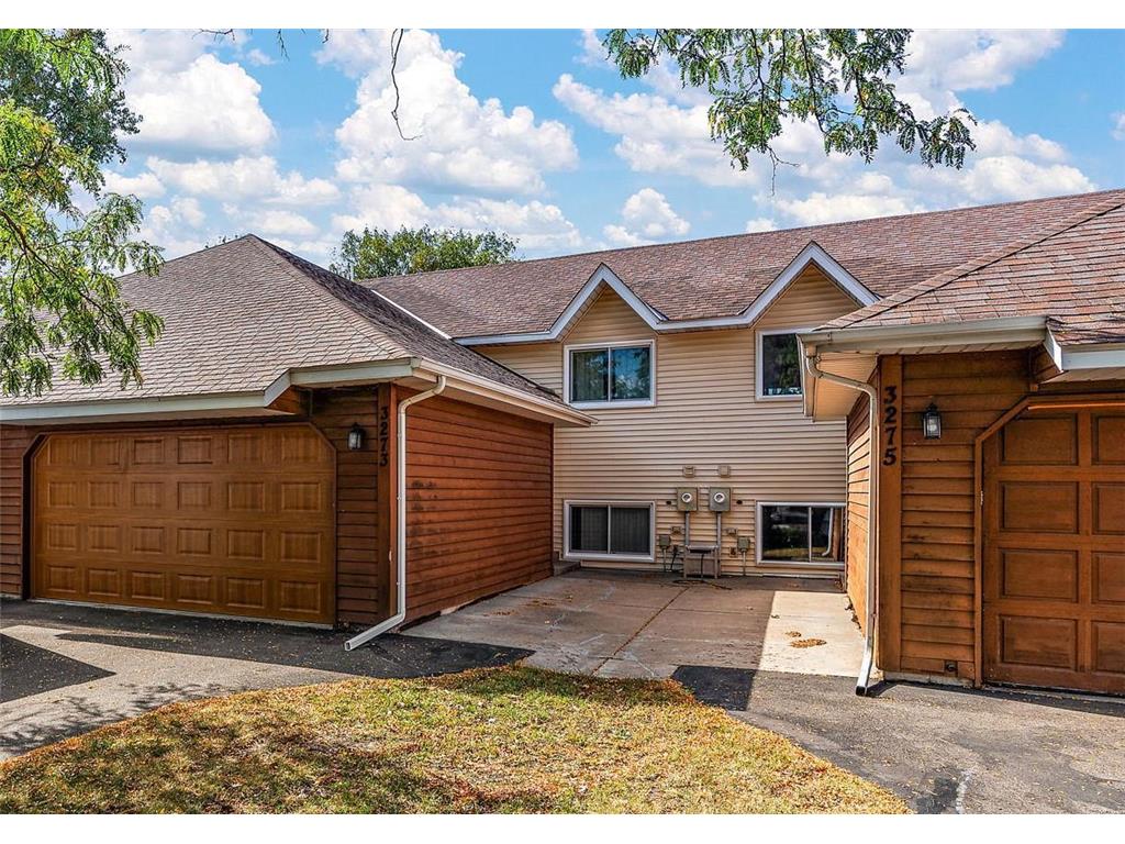 3273 Greenbrier Street Vadnais Heights MN 55127 6619861 image1