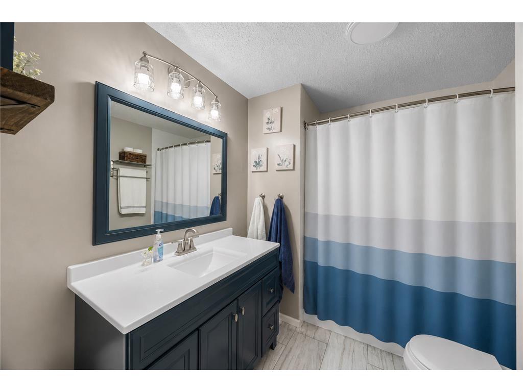 3274 12th Avenue Anoka MN 55303 7076142 image18