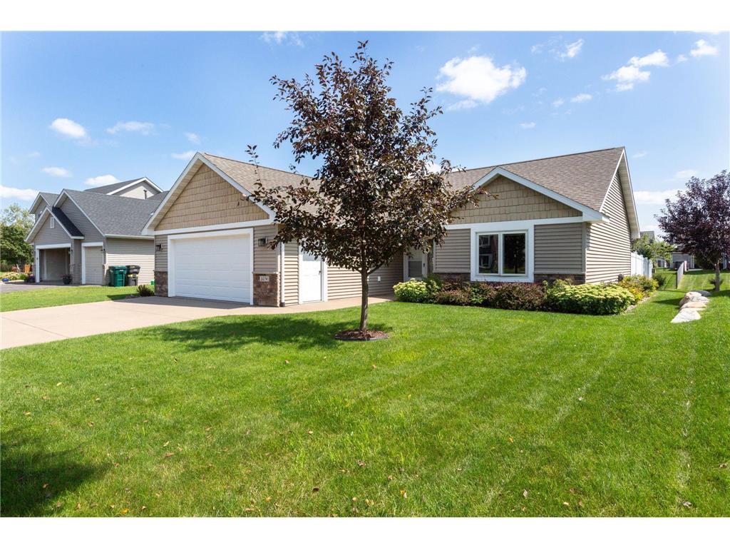 3274 Sussex Street River Falls WI 54022 6590100 image1