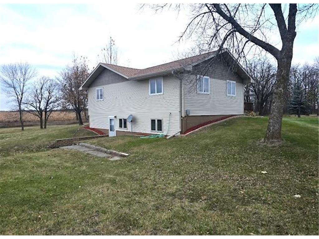 32745 County Highway 37 Round Lake N Twp MN 56575 7000373 image56