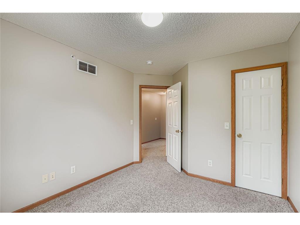 3275 Coleshire Path #24 Rosemount MN 55068 6790457 image19