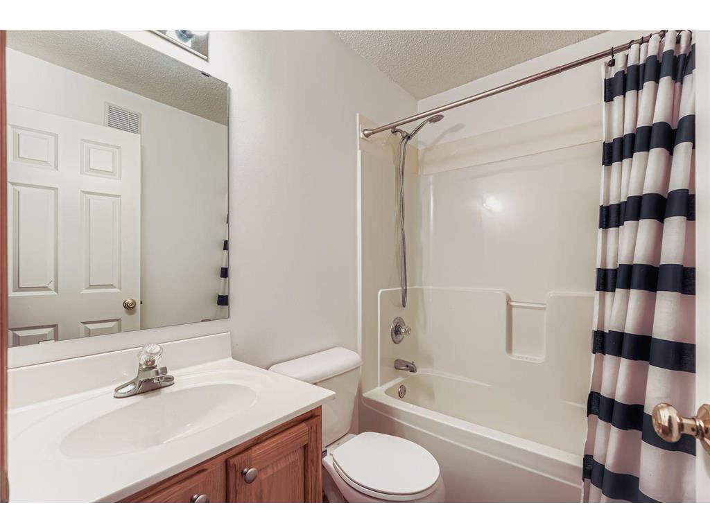 3275 Coleshire Path #24 Rosemount MN 55068 6790457 image22