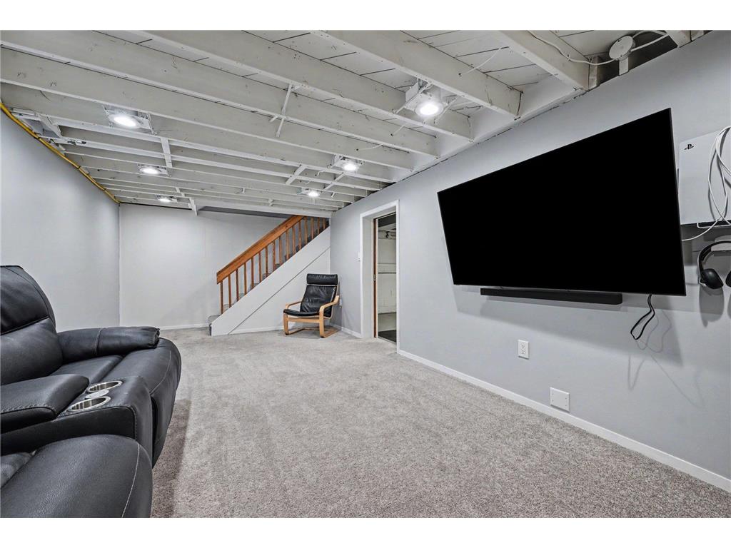 3275 Midland Avenue White Bear Lake MN 55110 7097534 image18