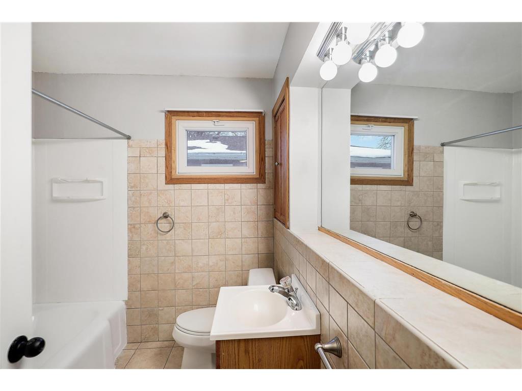 3279 Library Lane Saint Louis Park MN 55426 6825562 image27