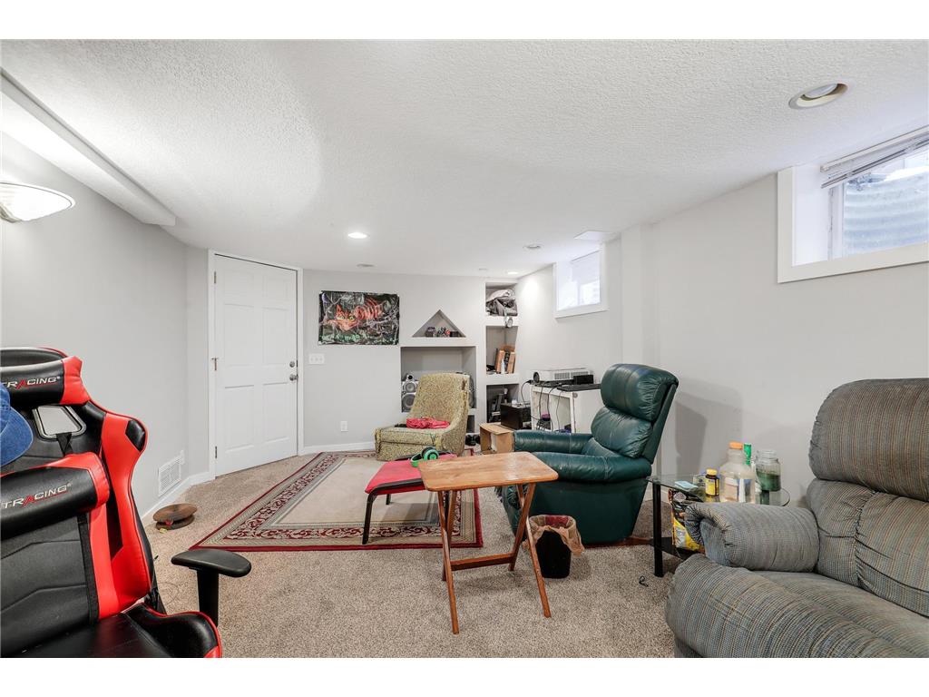 3279 Library Lane Saint Louis Park MN 55426 6825562 image42