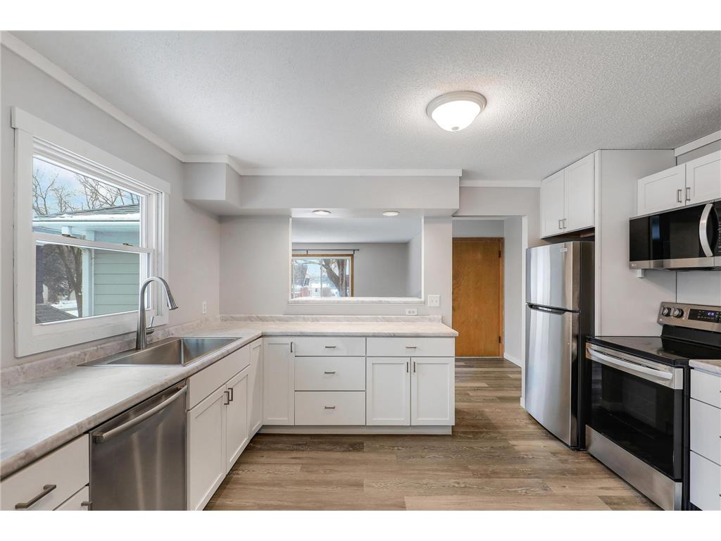 3279 Library Lane Saint Louis Park MN 55426 6825562 image8