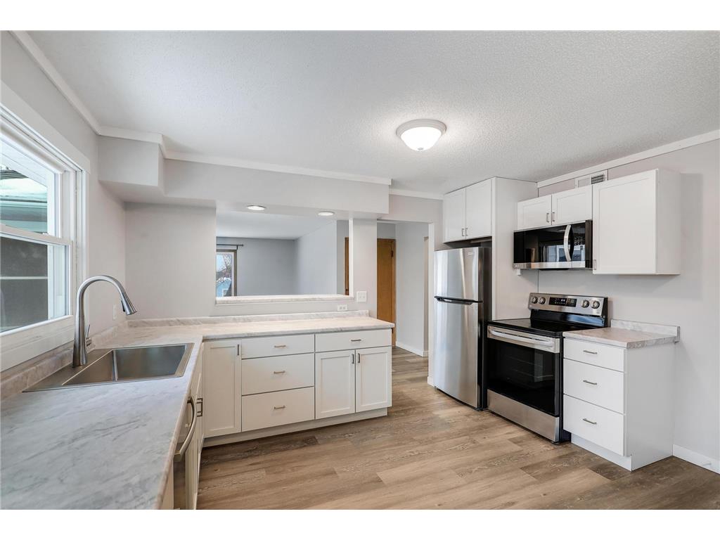 3279 Library Lane Saint Louis Park MN 55426 6825562 image9