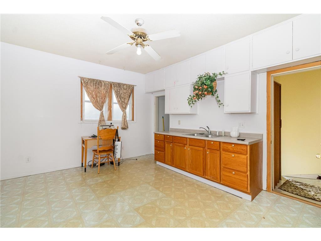 328 Edmund Avenue Saint Paul MN 55103 6815427 image12