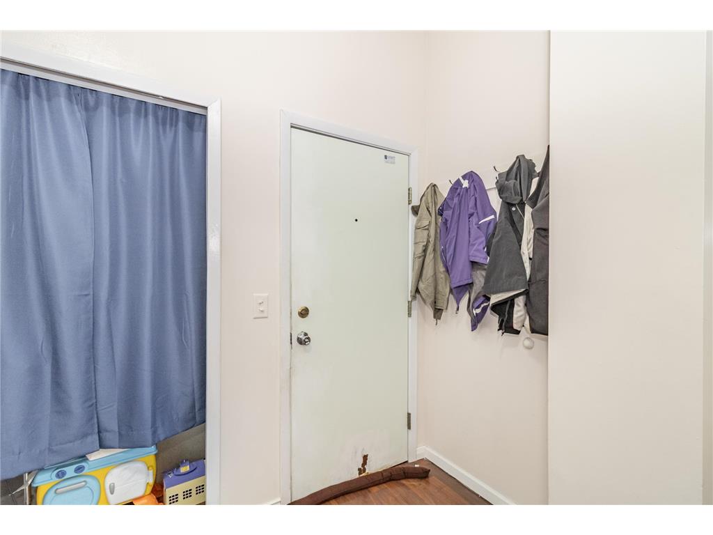 328 Edmund Avenue Saint Paul MN 55103 6815427 image3