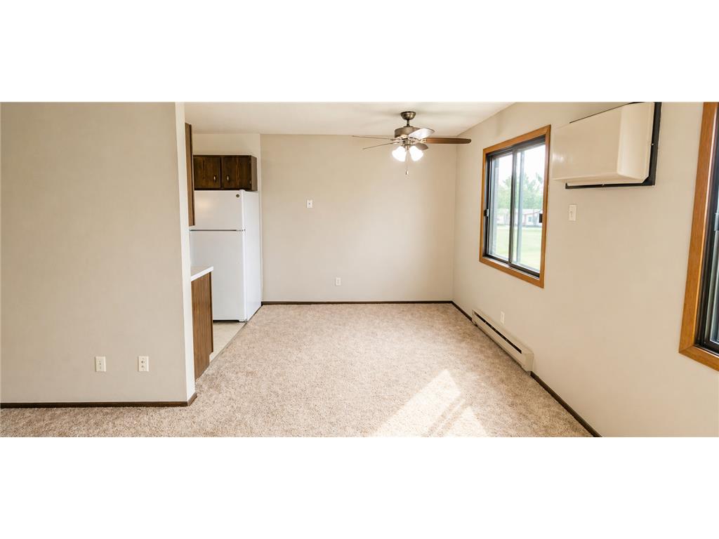 328 Lake Street #7 Clinton MN 56225 7058285 image6