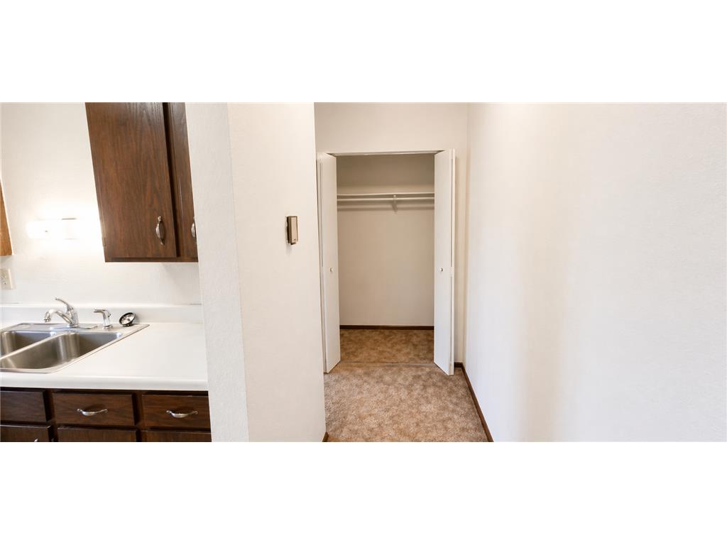 328 Lake Street #7 Clinton MN 56225 7058285 image8