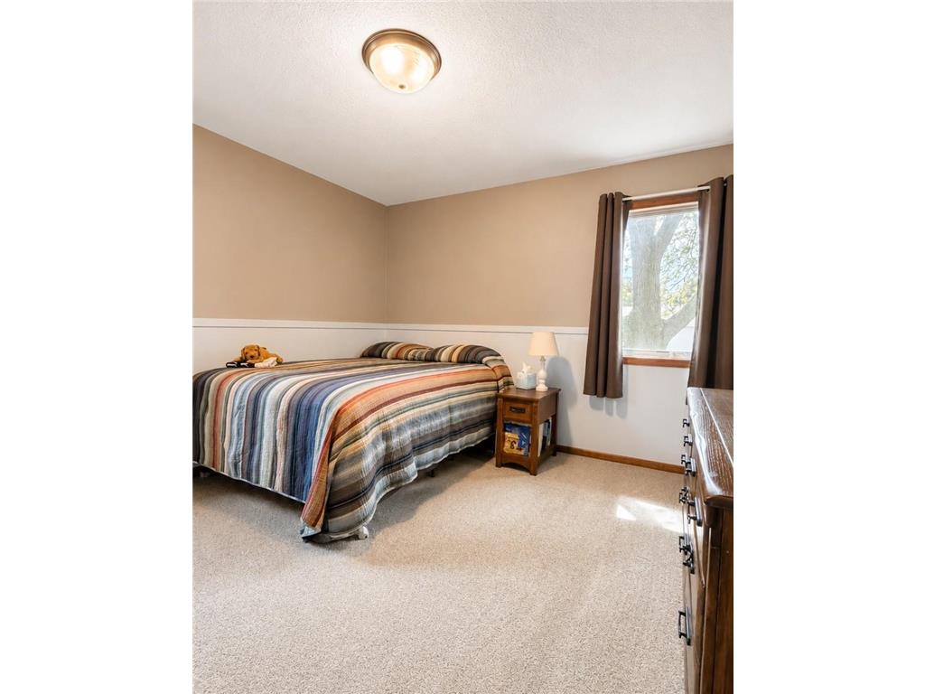 328 Park Street Sherburn MN 56171 7095799 image22
