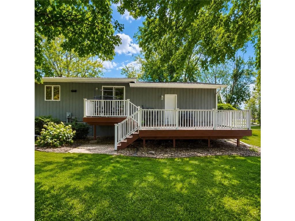 328 Park Street Sherburn MN 56171 7095799 image3