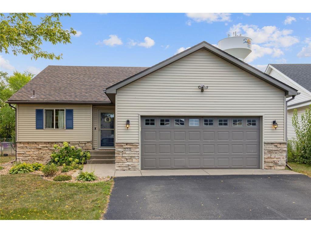 328 Pheasant Drive, Sartell, MN, 56377 MLS 6435572 Edina Realty