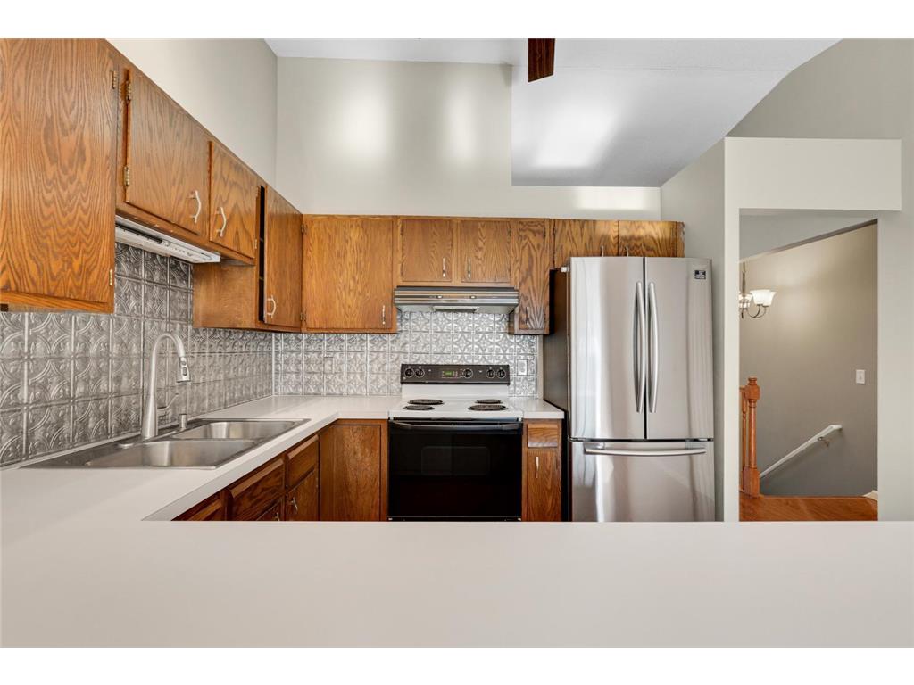 328 River Woods Lane Burnsville MN 55337 7031629 image18