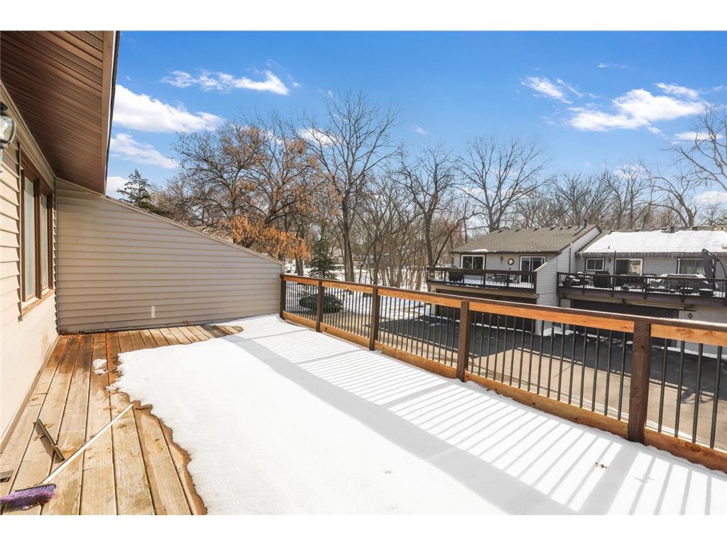 328 River Woods Lane Burnsville MN 55337 7031629 image28