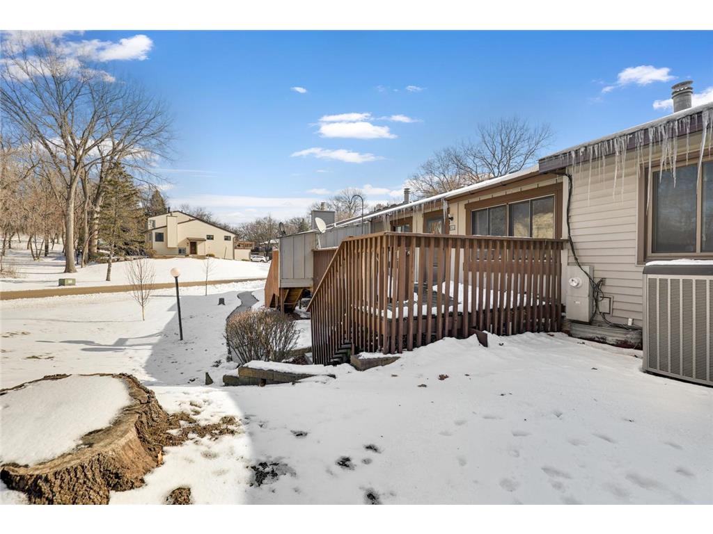 328 River Woods Lane Burnsville MN 55337 7031629 image29