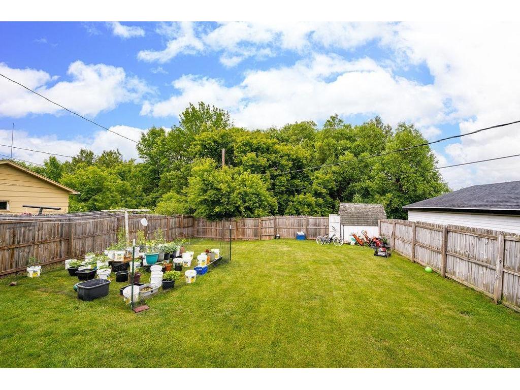 328 S 57th Avenue W Duluth MN 55807 6823881 image24