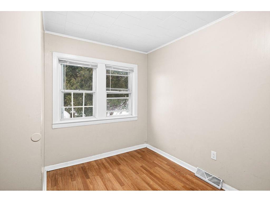 328 S 57th Avenue W Duluth MN 55807 6823881 image7