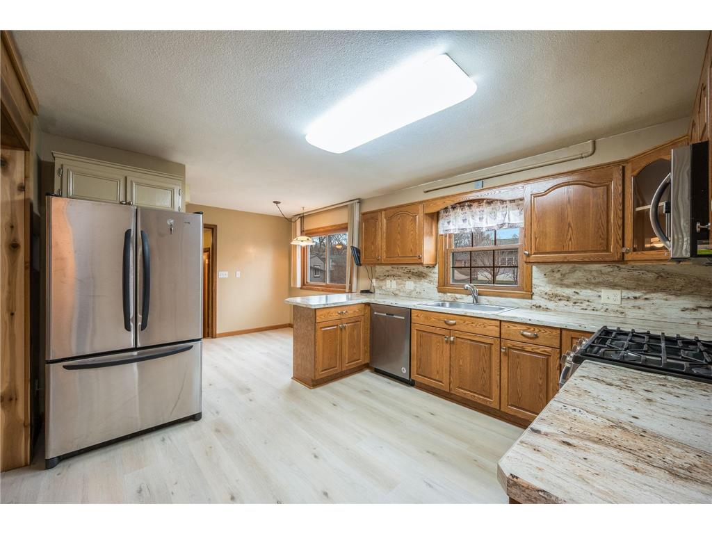 328 S Redwood Drive Mankato MN 56001 7043824 image18