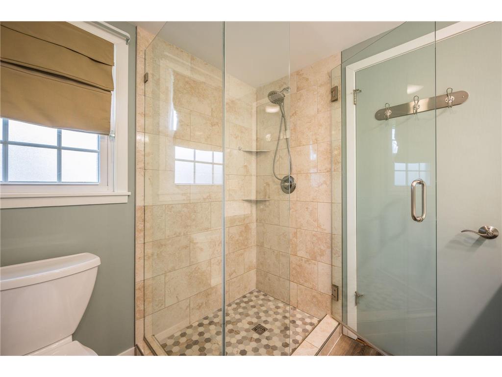 328 S Redwood Drive Mankato MN 56001 7043824 image24