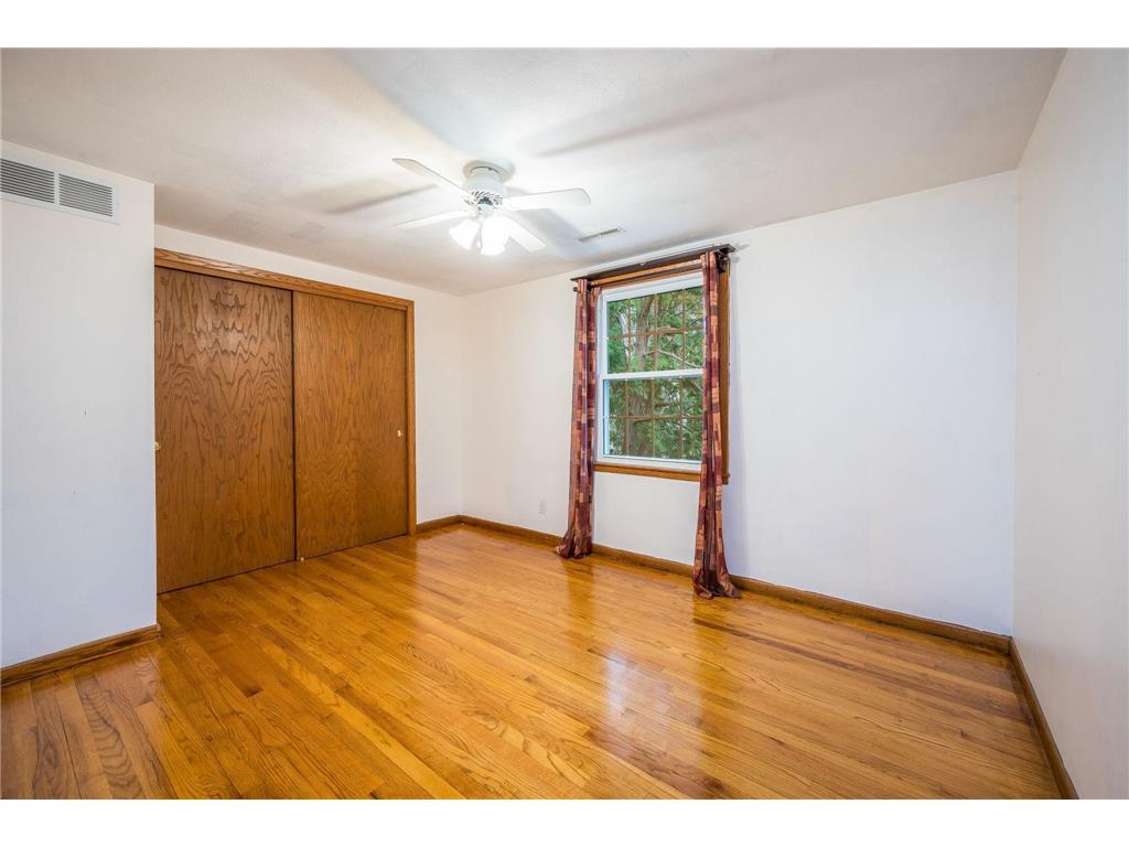 328 S Redwood Drive Mankato MN 56001 7043824 image28