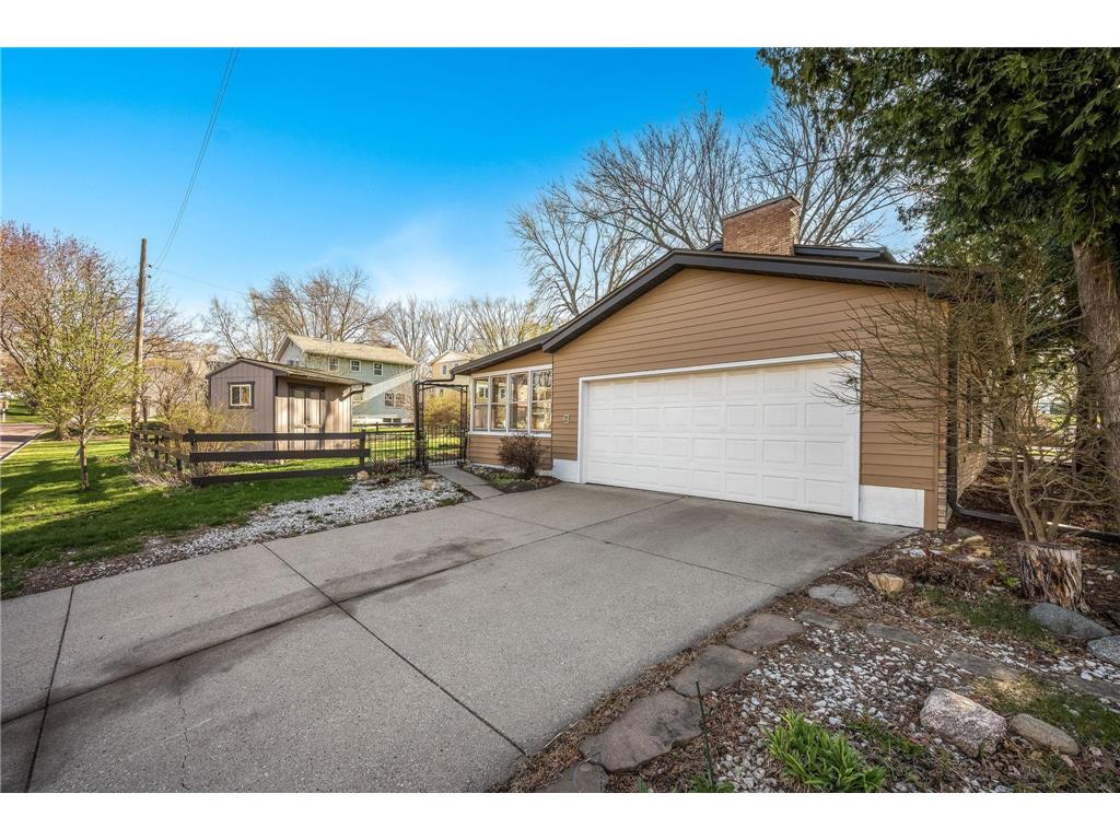 328 S Redwood Drive Mankato MN 56001 7043824 image4