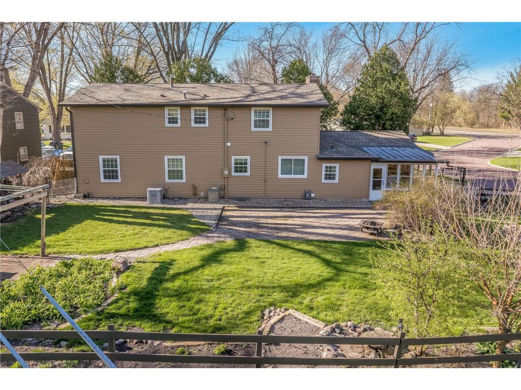 328 S Redwood Drive Mankato MN 56001 7043824 image42
