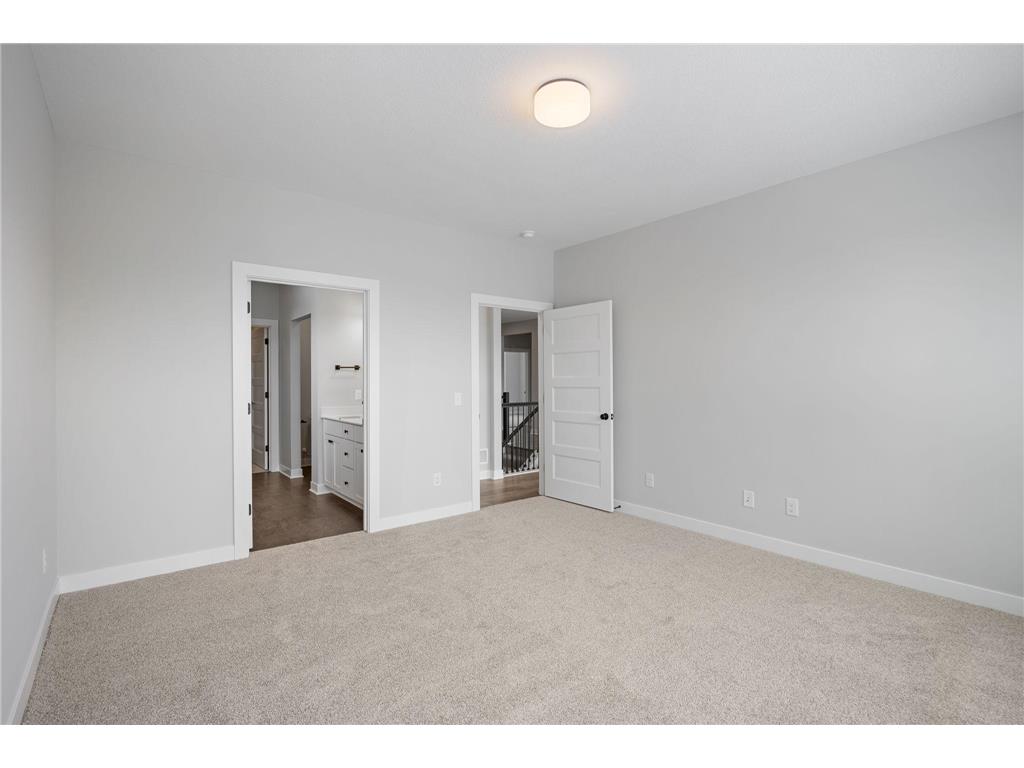 3280 Linden Avenue N Lake Elmo MN 55042 7040141 image26