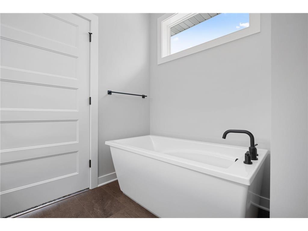 3280 Linden Avenue N Lake Elmo MN 55042 7040141 image28