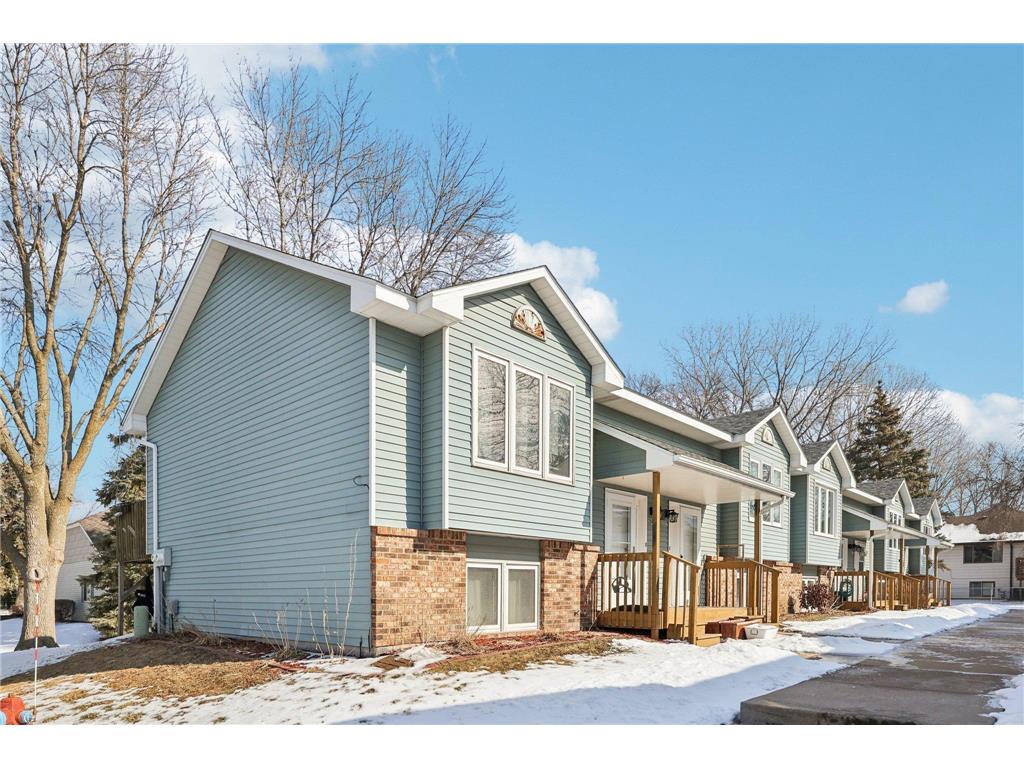 3282 Edgerton Street Vadnais Heights MN 55127 7060140 image2