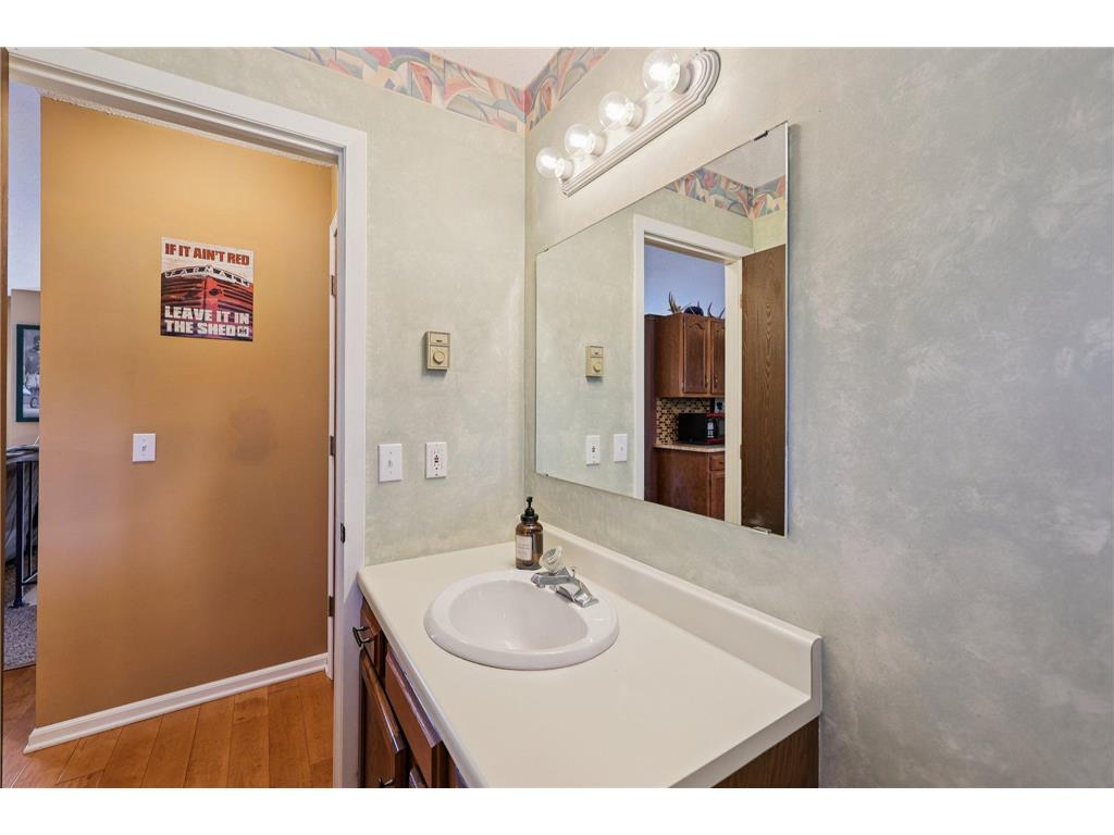 3282 Edgerton Street Vadnais Heights MN 55127 7060140 image24