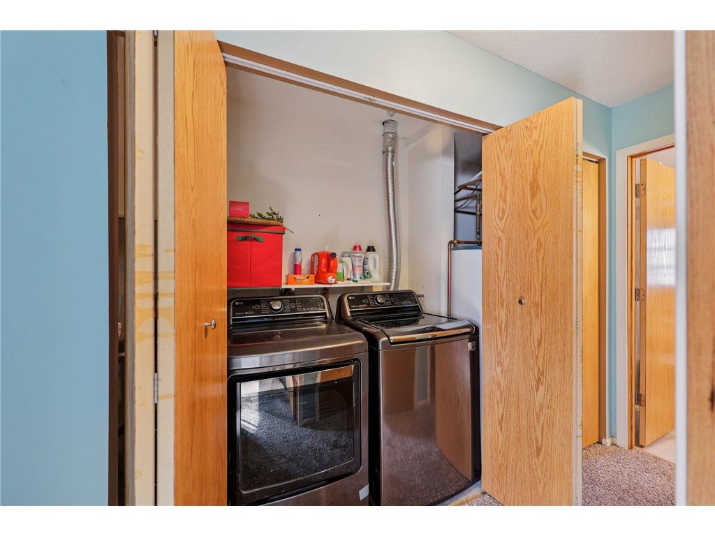 3282 Edgerton Street Vadnais Heights MN 55127 7060140 image27