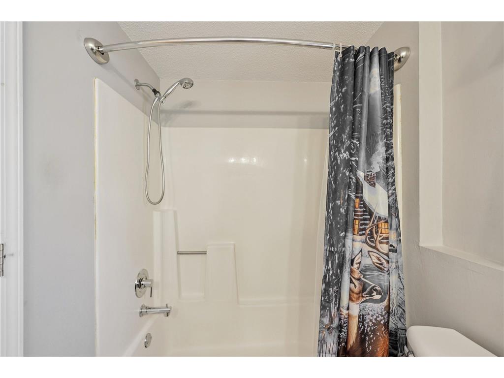 3282 Edgerton Street Vadnais Heights MN 55127 7060140 image35