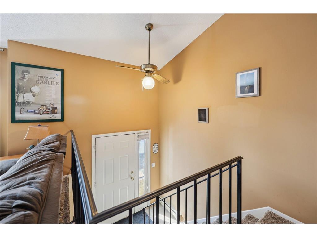 3282 Edgerton Street Vadnais Heights MN 55127 7060140 image6