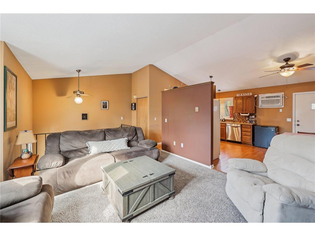 3282 Edgerton Street Vadnais Heights MN 55127 7060140 image8