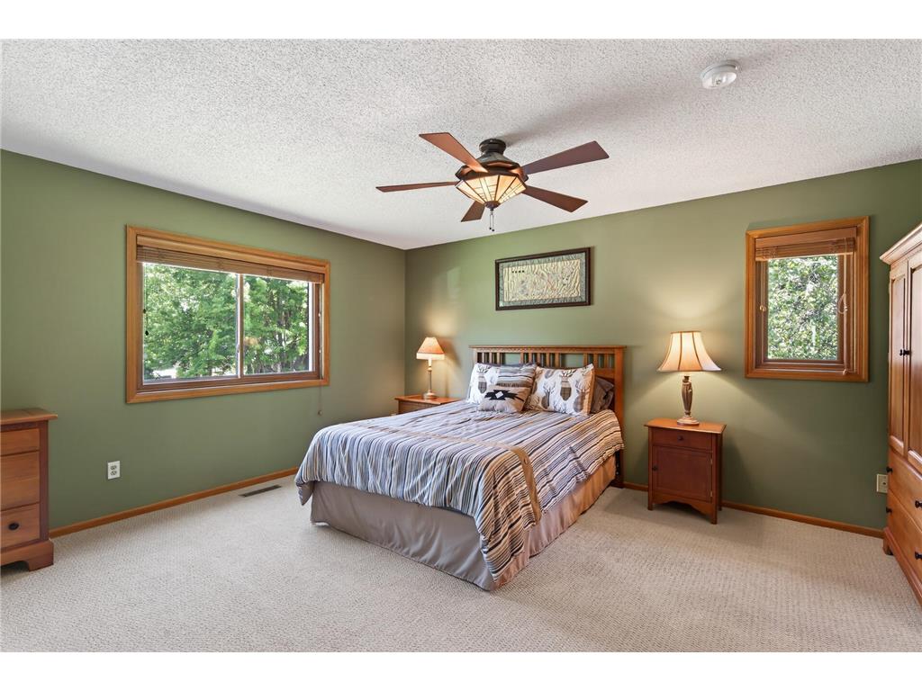 3286 York Alcove Woodbury MN 55125 7066839 image20