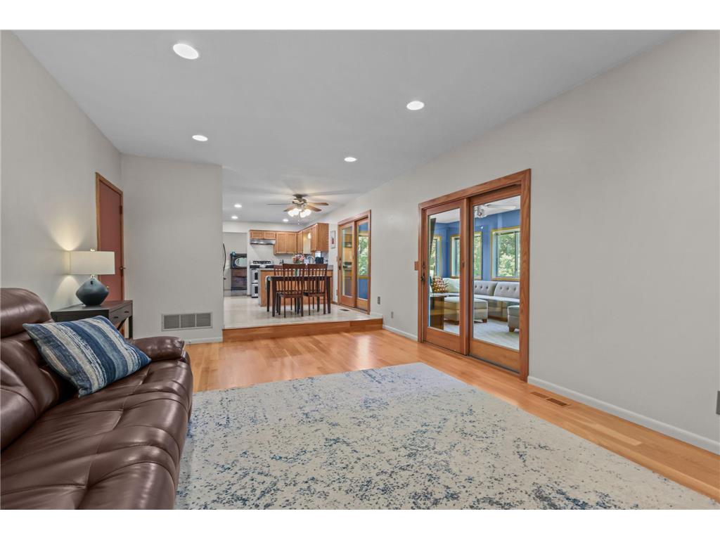 3287 Churchill Drive Woodbury MN 55125 7098372 image26