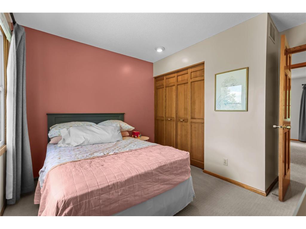 3287 Churchill Drive Woodbury MN 55125 7098372 image38